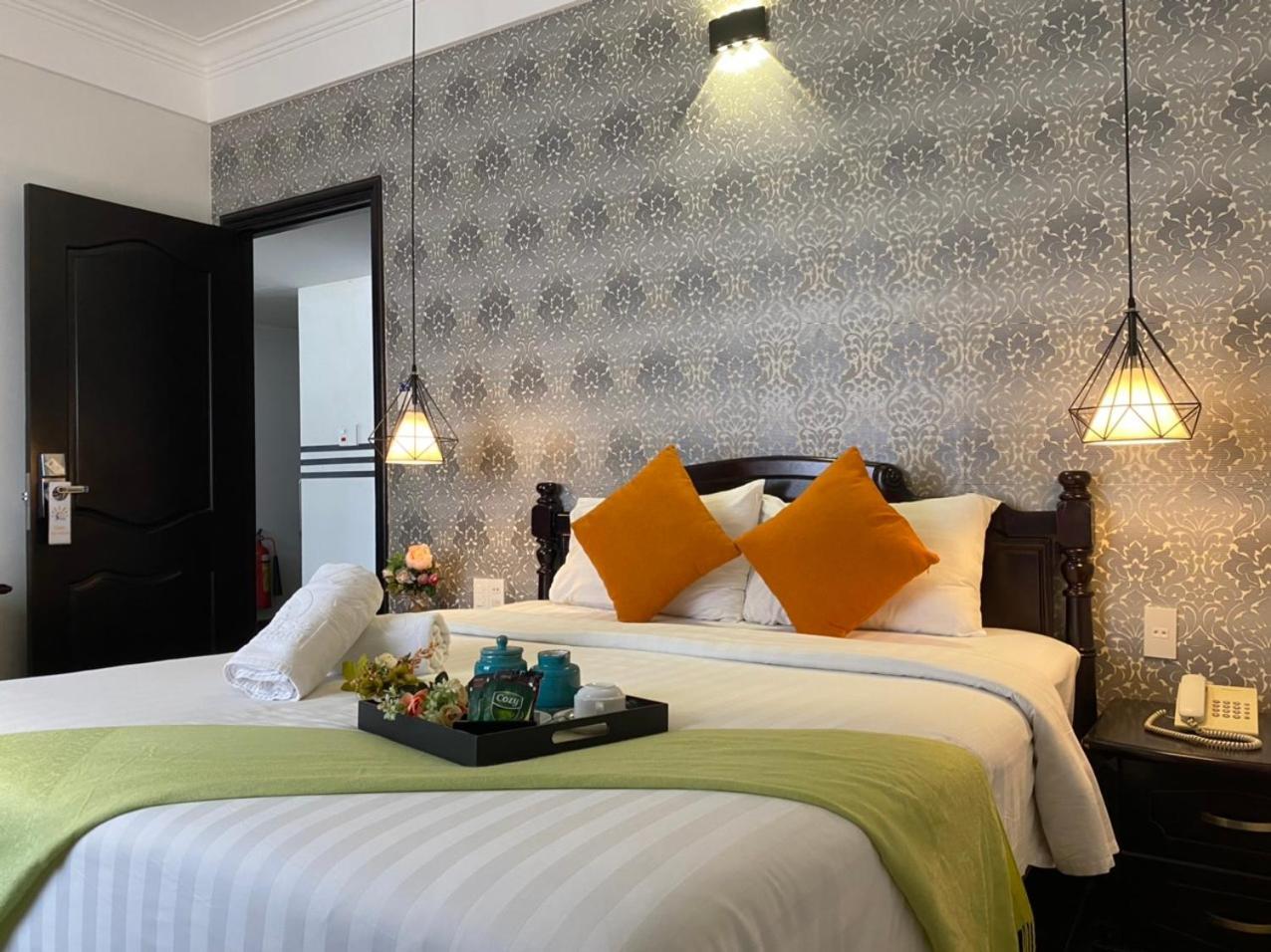 Sunrise Central Hotel Хошимин Екстериор снимка