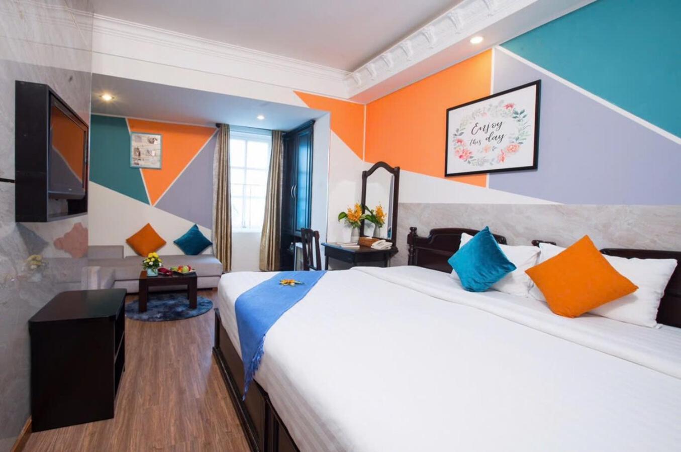 Sunrise Central Hotel Хошимин Екстериор снимка